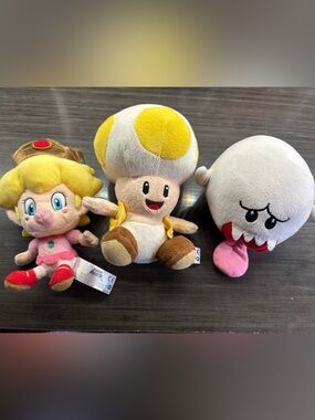 Nintendo Plush Trio - Peach in Pink, Yellow Toad & White Boo